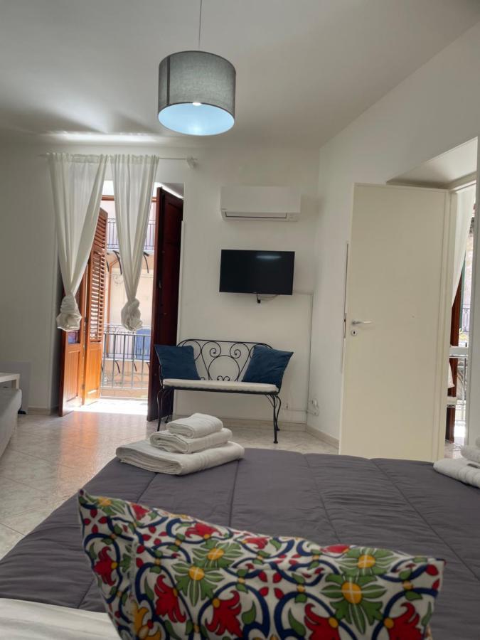 Al Kassaro Vacanze A Palermo Exterior foto